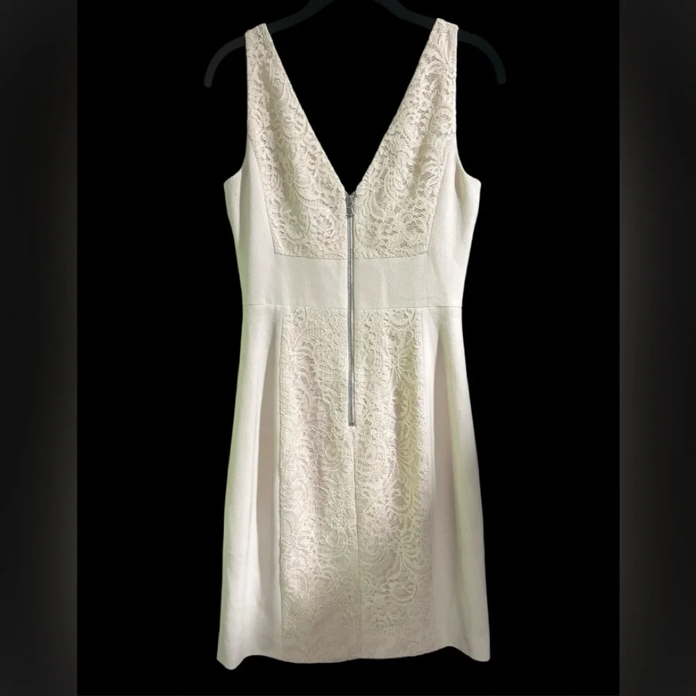 Vera Wang Cream Sleeveless Sheath Dress with V-Neck - Picture 2 of 6